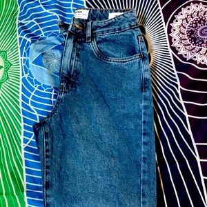 New mom jeans